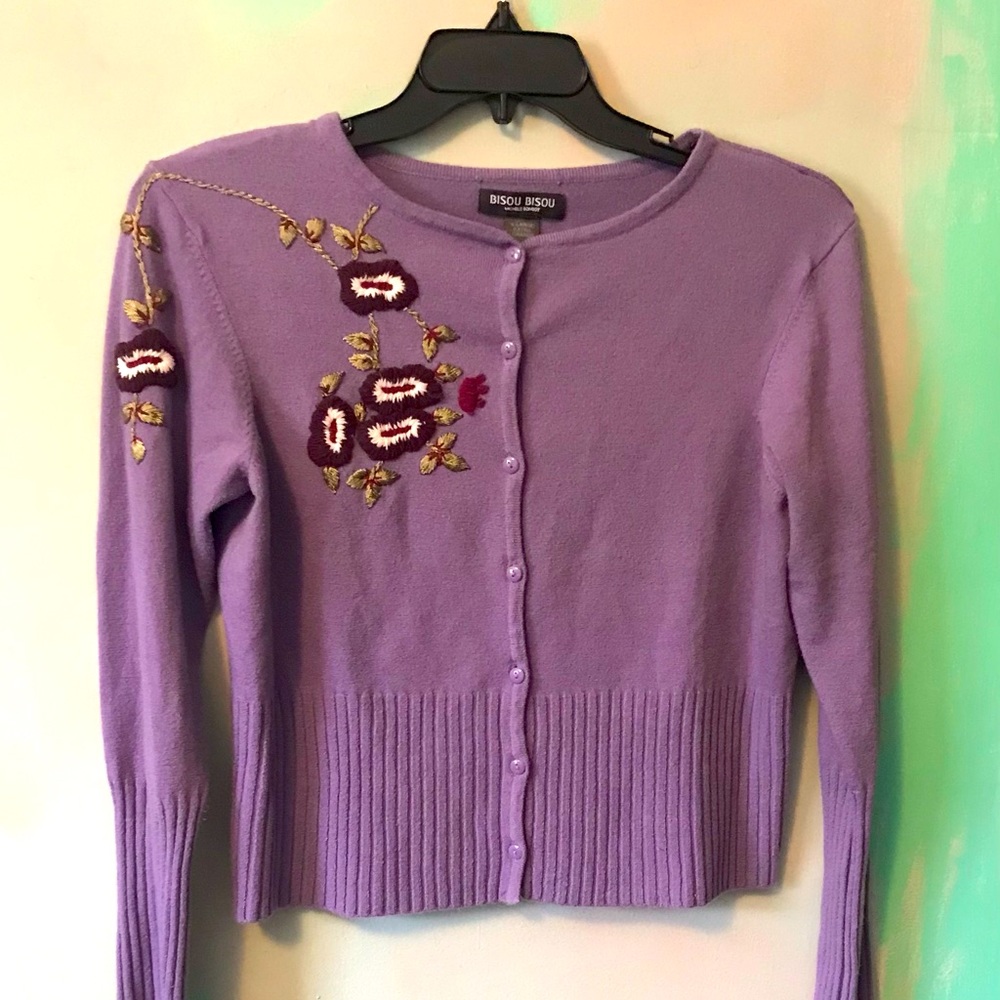 Button down sweater with flower print